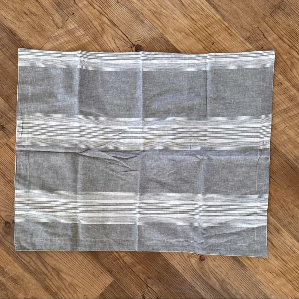 SINGLE Threshold cotton/ linen blend Gray & White Striped Sham Size Full/Queen